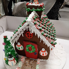 gingerbread house kit